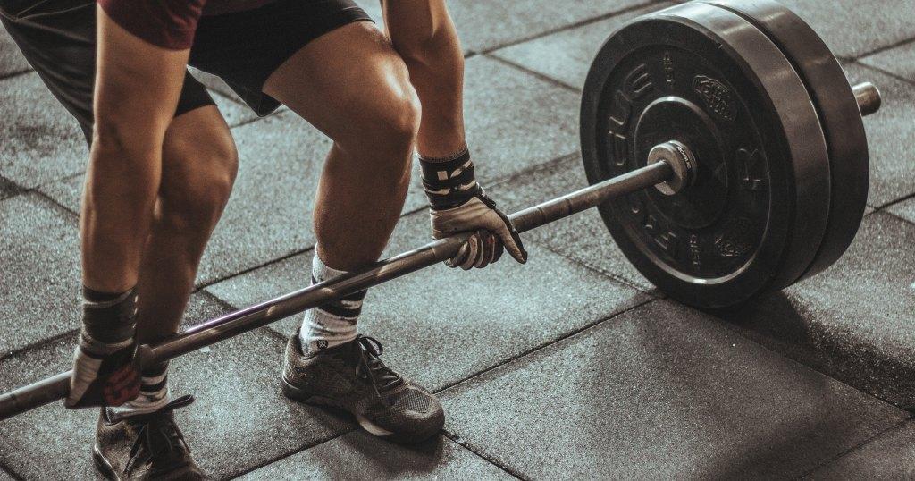 Rukavice za teretanu pri mrtvom dizanju