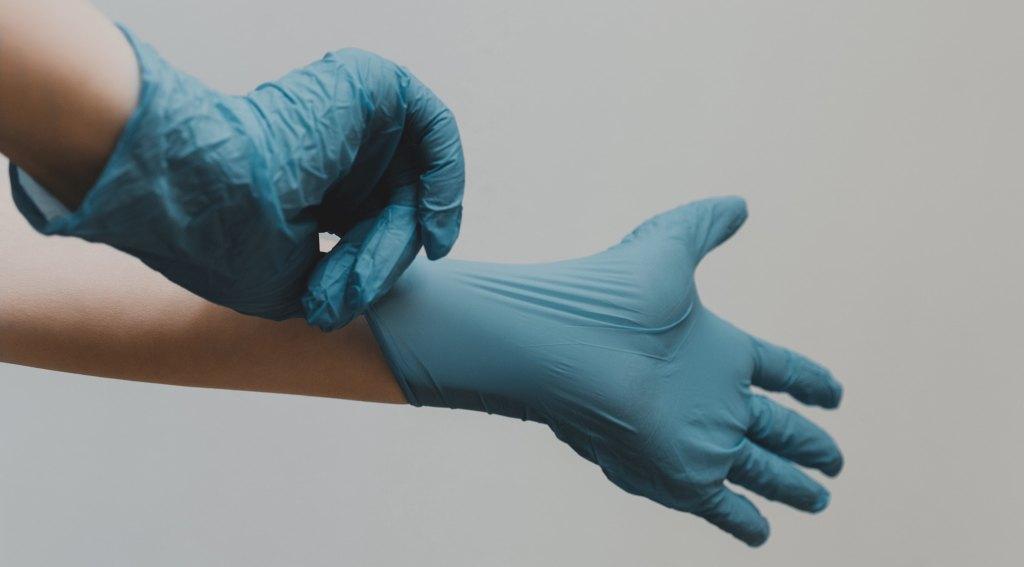 Rukavice za čišćenje teretane